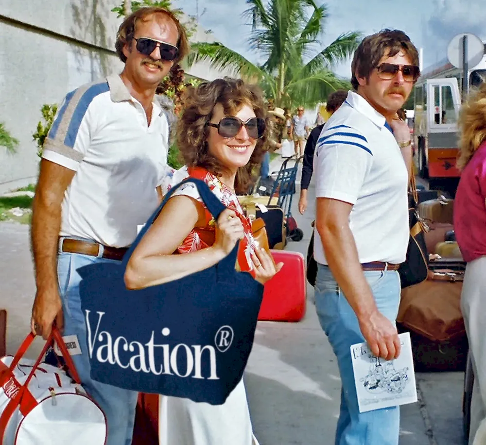 Vacation® Deluxe Travel Bag - Image 5